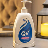 QV لوشن جسم يعيد الحيوية لبشرتك 500 مل